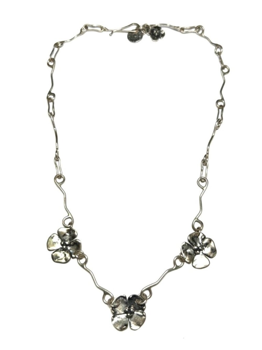 Sherry Tinsman 925 Sterling Silver Dogwood Flower Necklace 16.49g 17.5"